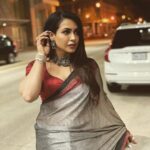Nandini Rai Instagram - A #sunday well spent brings a week of content. #weekend #saree #street #usa Washington D.C.