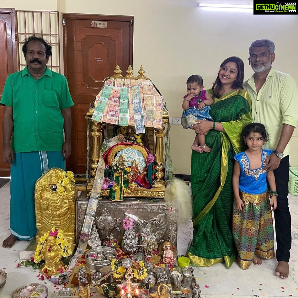 Neelima Rani Instagram - Lakshmi Kubera Pooja Guru Poornima blessings to all 🙏🏼 If you have god by your side,you will be happy even if you hit the rock bottom 🤍