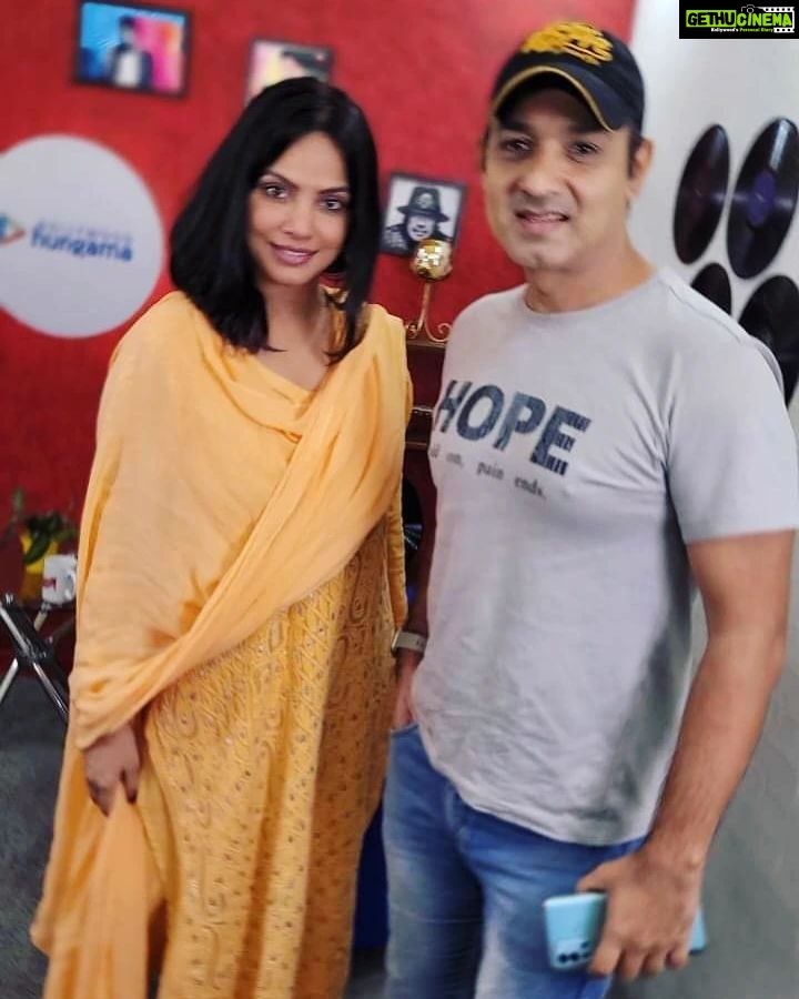 Neetu Chandra Instagram - Thank u so much everyone 4 all d support.Sincere gratitude π I was emotional so I poured my heart out.I am very very THANKFUL @ifaridoon for hearing me at length. I have no words 2 express. My intent is 2 do good profession work wd dignity. That's All π #Deepaksahu @Bollyhungama Mumbai, Maharashtra