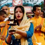 Neetu Chandra Instagram - I am extremely grateful to @parmarthniketan for making me a part of the world s most popular Ganga arti. I felt external blessed , peaceful and calm. I am so fortunate to be a part of such a holy place #rishikesh which helped me overcome all my worries and negativities. It made me stand up again 🙏❤️ #jaigange It was soulful to meet Nandini ji. Found a sister in you for life 🙏 ऋषिकेश के विश्व प्रसिद्ध गंगा आरती में शामिल होने का सौभाग्य प्राप्त हुआ, मन प्रसन्न और प्रफुल्लित है । गोविंद बोलो हरि गोपाल बोलो | 🙏🏻 Thank you 📷 - @rahul.agarwal22 & Sunil #parmathniketan #peace #gangaaarti #blessed #soulace #feelingblessed #feelingbeautiful #yatrini