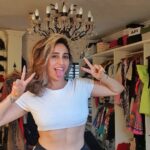 Neha Bhasin Instagram – Thodi masti bhi zaroori hai 😆🥰
But audio pe ghor karein bilkul sahi hai.

#nehabhasin 
#instagood 
#instareels 
#selflove