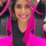 Neha Bhasin Instagram - There's a shade of Pink for everyone. Mine is ' Hot ' Ps : bought these babies home #nehabhasin #versace #ilovepink