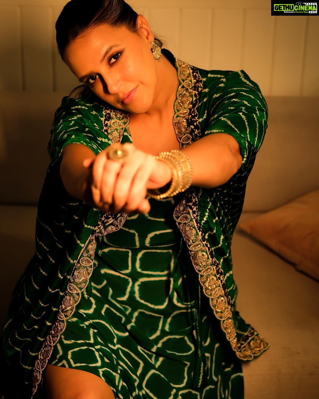 Neha Dhupia Instagram - Could ve said #gogreen βοΈπ± β¦ but we all already know that!! π . . . . . . . . Outfit : @nupurkanoiofficial Jewelry : @aquamarine_jewellery Styled by @ayeshakhanna20 Muah : @mitavaswani πΈ @sanjaydubeyphotography