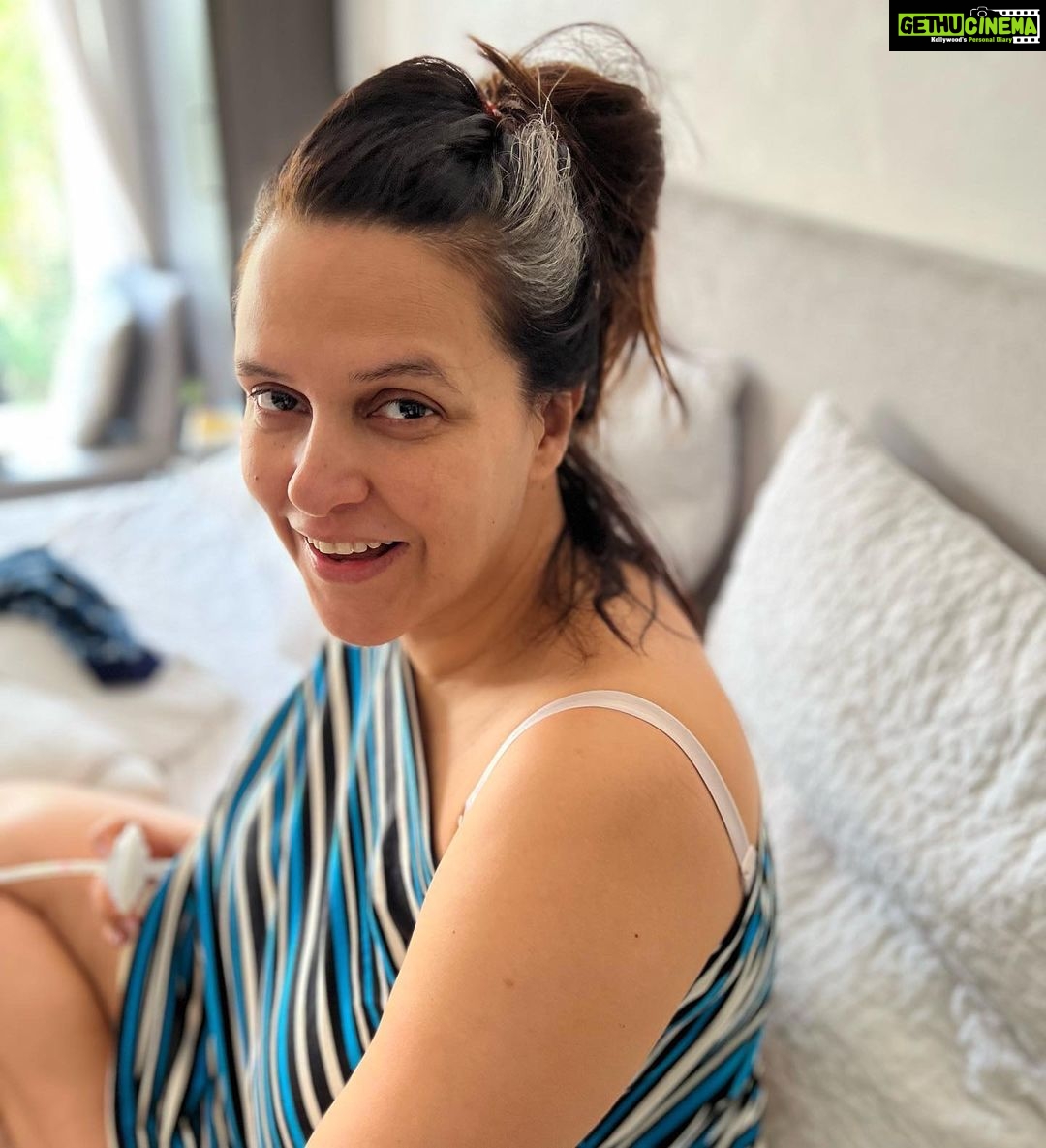 Neha Dhupia Instagram - Now that we are on the subject of crowns πβ¦. No running away from this fact π a messy bun is every mamas crown β¦ always wearing mine with pride !!! . . . . . . . #freedomtofeed #mamas #breastfeeding #momlife #nehadhupia #crown #messybun #missindia #pump #pumpingonthego #breastpump
