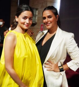 Neha Dhupia Instagram - With our eternal sunshine ☀️ @aliaabhatt … spoke about #darlings on stage and everything else off stage ☀️😍♥️
