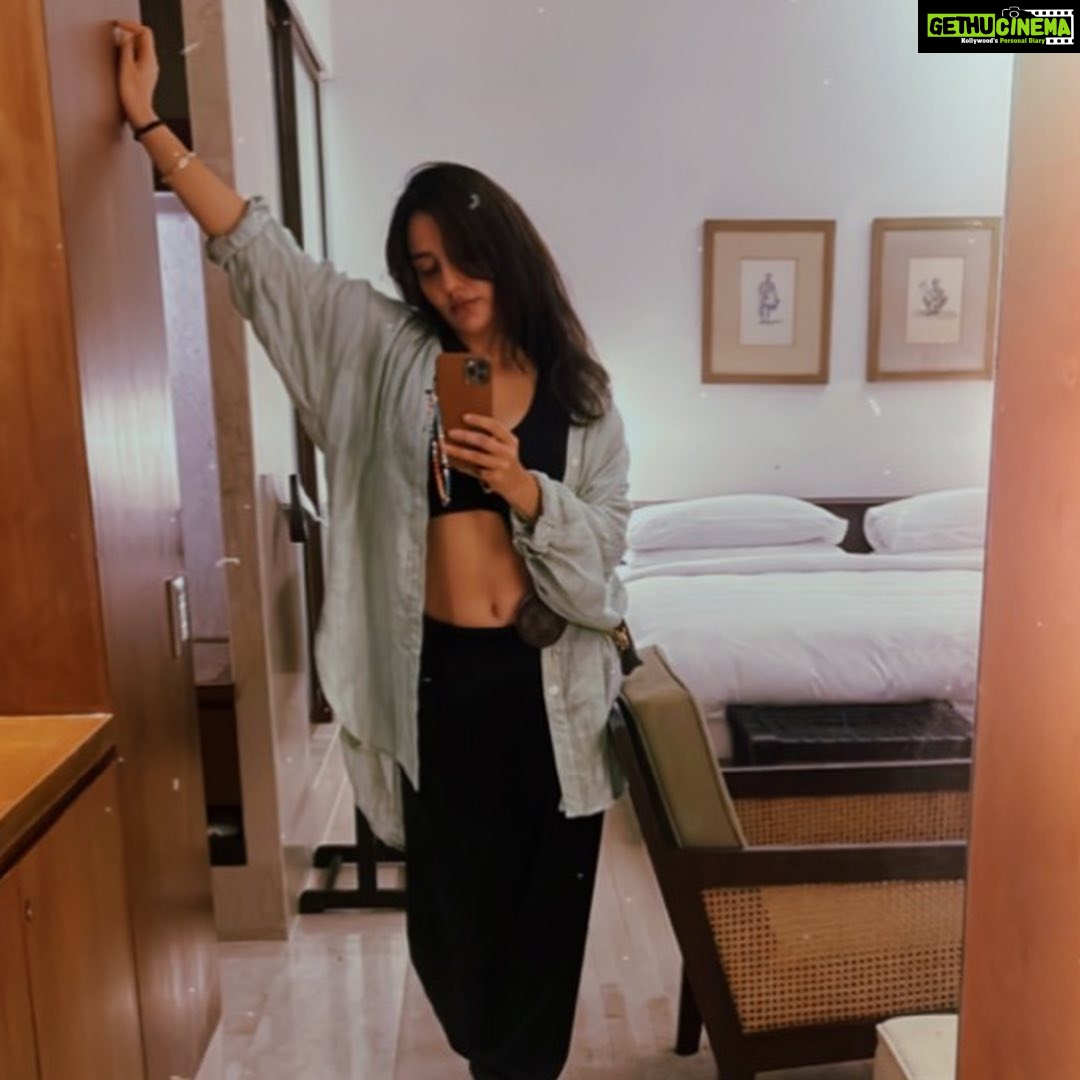 Neha Sharma Instagram - Calcutta you were truly splendid 💕💫 Kolkata