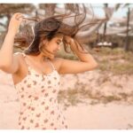 Nidhhi Agerwal Instagram - What you see is what you get 🤎 No makeup, no filter, just me 🧚🏻 #thankyou