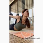 Nikki Tamboli Instagram - #earlymorning#birdschirping🐣 #somestretching #selfisolation #selftime #selflove#motivateyourself#motivateotherstobegreat#befit#buildyourimmunityfromwithin #staystrong #quarantinelife गुढीपाडव्याच्या हार्दिक शुभेच्छा!