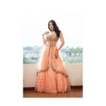 Nikki Tamboli Instagram - H&M-@beauhairandmakeup Outfit- @ashwinireddyofficial Styled - @officialanahita 📸 - @chinthuu_klicks Thippara meesam video song launch #pressmeet #hyderabad
