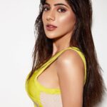 Nikki Tamboli Instagram - H&M- @kalpesh_joshi @hairmakeupbyjosephinecastelino