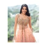 Nikki Tamboli Instagram - May this Diwali prove to the beginning of something great in your life! దీపావళి శుభాకాంక్షలు