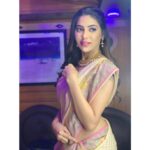 Nikki Tamboli Instagram - #kanchana3 in theatres now 😍😘 #loveyouallsomuch @nivetha_joseph 👗