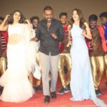 Nikki Tamboli Instagram - #shakeyobody #kanchana3 few stills from today’s pre release event of Kanchana3 in Hyderabad 🙏🏻#19thapril release world wide #nikkitamboli#nikkitambolifansclub