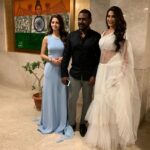 Nikki Tamboli Instagram - #shakeyobody #kanchana3 few stills from today’s pre release event of Kanchana3 in Hyderabad 🙏🏻#19thapril release world wide #nikkitamboli#nikkitambolifansclub