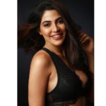 Nikki Tamboli Instagram - #smile😁