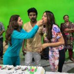 Nikki Tamboli Instagram - #kanchana3 #shootpackupcelebration💋 #memoriesforlife 🎂🥳