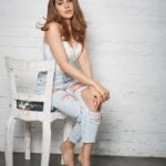 Nikki Tamboli Instagram - Denim kinda day!!! . . . . . #happythursday #smile #denim #denimlovers #nikkitamboli