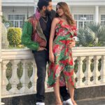 Nikki Tamboli Instagram - It’s 17M & counting guysss Love you so much ♥️♥️♥️♥️ #behriduniya #love @savio.sandhu @parmishverma