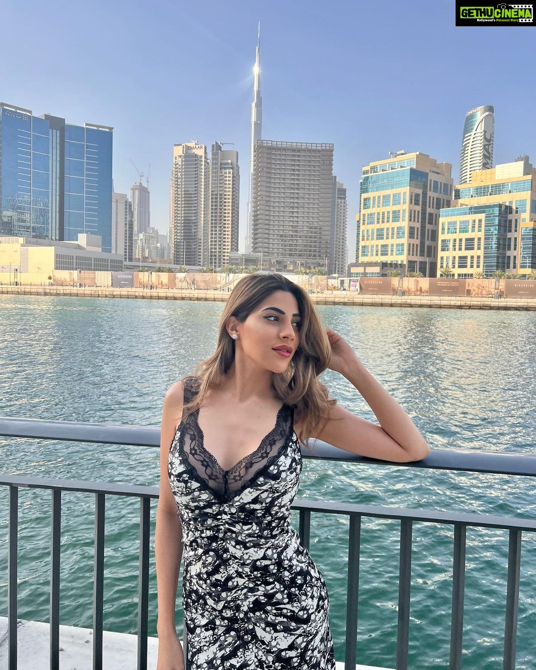 Nikki Tamboli Instagram - Self Love isn't selfish!!!😻 . . . . . #dubai #dubailife #onelife #nikkitamboli ❤️❤️ @hydedubai Hyde Dubai