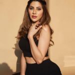 Nikki Tamboli Instagram - There is beauty in simplicity 🦋💫 . . . . . #black #naturalight #sunkissed #nikkitamboli