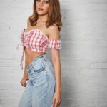 Nikki Tamboli Instagram - Fashion fades, denim doesn’t 💝 . . . . #nikkitamboli #denim #denimlovers #floral @dishisanghvii @trishasarang @whiteboxstudiomumbai @disharanavat_hmua @howwhenwearclothing