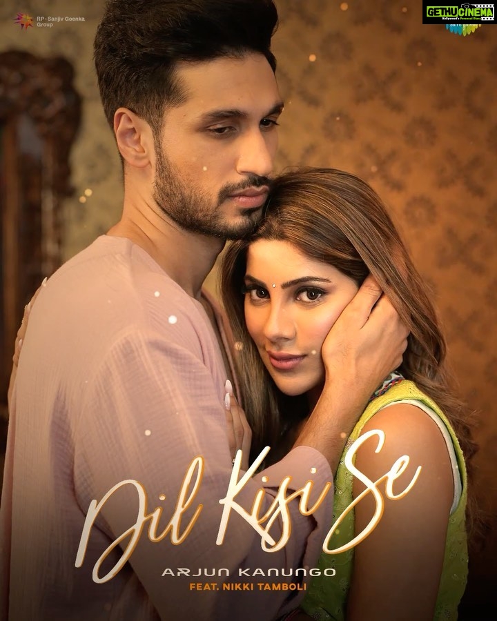 Nikki Tamboli Instagram - Every Love story has its own twists. Stay tuned for Tomorrow ⏰ @nikki_tamboli @arjunkanungo @kunaalvermaa @saregama_official #Saregama #DilKisiSe #Love #LoveStory #LoveIsLove #Lover #LoveForever #NewSong #NewRelease #LoveSongs #LoveLife #ArjunKanungo #NikkiTamboli