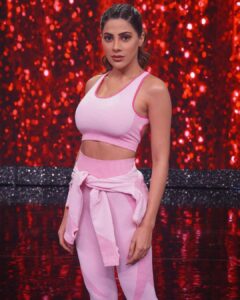 Nikki Tamboli Instagram - Sexy is a mindset not a waist size 🦹🏼‍♀️

H&M: @glambysalman @chettiarqueensly 
Outfit: @zasuwasw 
.
.
.
.
.
.

nikkitamboli #nikkians #fit #fitness #staystrong #stayfit #bodypositive #bodygoals #zeetv #zeecomedyshow #zeecomedy #gratitude