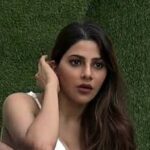 Nikki Tamboli Instagram - Life has taken difficult turns for me..i consider myself Gods chosen one and have taken it all in my stride but the last few months have been difficult personally and as i was getting settled in..You Left..I met you as a complete stranger in the bigboss house but you became my biggest strength ...you never gave up on me, held me when i broke down...i dont know if i have thanked you enough and its sad i wont get to do that now.. But i promise to tell you about how thankful i am when we meet again,You will be my Forever crush. I am Numb...processing your loss will take a long long time.. Rest In Peace SS...I will sorely miss you 💔😢
