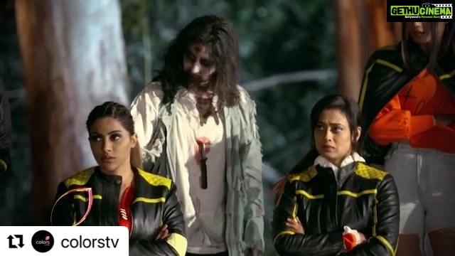 Nikki Tamboli Instagram - #Repost @colorstv Fact: @nikki_tamboli ko sirf reptiles se nahi, bhoot se bhi darr lagta hai. 🤪 Dekhiye Khatron Ke Khiladi Season 11, har Sat-Sun, raat 9:30 baje sirf #Colors par. #KKK11 Anytime on @voot. Stylist @stylebysaachivj