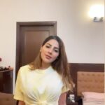 Nikki Tamboli Instagram - Nazar Na Lag Jaye Duniya Di 🧿💛 . . . . . #insane #nikkitamboli Wearing- @amaeeraandvannia