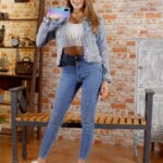 Nikki Tamboli Instagram - Becoming my stylish self is so easy with the #MostStylish5G. Here is my #MostStylish5G Remix with my all-new #vivoV21e. Take this chance and show me your stylish moments! You can stand a chance to win* the stylish new #vivoV21e today! Participate now! #DelightEveryMoment @vivo_india