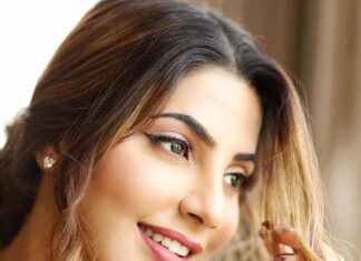 Nikki Tamboli Instagram - Eid Mubarak 🌙✨🌸 . . . . . . . . . . . . . #eidmubarak #happy #love #peace Makeup- @thestudio_a Hair- @pinallsoni Outfit- @silkybindraofficial Jwellery- @sonisapphire 📸- @aashkapatelphotographyy