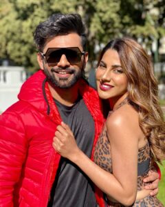 Nikki Tamboli Instagram - On popular demand, here’s presenting #Tambora to all you guys! ✨🌺
.
.
.
#NikkiTamboli #Nikkians #rahulvaidya #kkk11 @colorstv