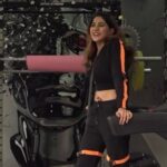 Nikki Tamboli Instagram - Good mooorrrnnniiinngg #Nikkians 😍 Surely you don’t want to miss getting trained by #NikkiTamboli in her gym. Nikki se train hona hai ya nahi? 🤩💕Agar hona hai toh Nikki ke liye vote kare only on Voot Select App.😊 . Tracksuit : @timmuclothing Styled by : @stylebytaashvi . . @colorstv @endemolshineind @vootselect #TeamNikki #TamboliKiToli #VoteForNikkiTamboli #gymlife #fitnessmotivation #gymfreak #BiggBoss14 #NikkiIsTheBoss #BB14 #Strong #vote #beautiful #passionate #goodmorning #taskmaster #instagood #instalike #instadaily #instamood #instavote