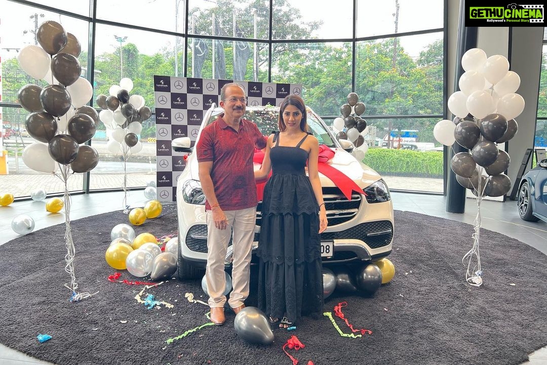 Nikki Tamboli Instagram - For always lifting me up and never letting me down, I'm forever grateful. I'll always be your little girl♥️♥️ . . . . . . . . . #newcar #mercedes #mercedesbenz 💕🙈 #daddylittlegirl #familyfirst #gratitude #blessed #gle