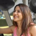 Nikki Tamboli Instagram - Starting the day with a million dollar smile, you don't wanna miss. Hence don't forget to vote for your favourite #NikkiTamboli 🧡 . Outfit : @labelaishwaryrika Accessories : @accessoriesbyanandita Styled by : @officialanahita . . @colorstv @endemolshineind @vootselect #VoteForNikkiTamboli #TeamNikki #TamboliKiToli #NikkiIsTheBoss #BiggBoss2020 #BB14 #NikkiRulingBB14 #colorstv #BiggBoss14