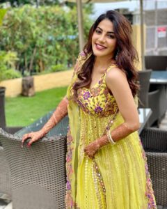 Nikki Tamboli Instagram - This Dussehra, let's exhale negativity and inhale positivity. Let us burn the Ravana within ourselves and enlighten the good in us. Wishing you all a very Happy Dussehra. ✨💫 . . #NikkiTamboli #TeamNikki #BombshellNikki #AamchiMulgi #MaharashtraChiShaan #NaughtyNikki #BiggBoss #BiggBoss14 #bb14 #NikkiInBB14 #dussehra Mumbai, Maharashtra