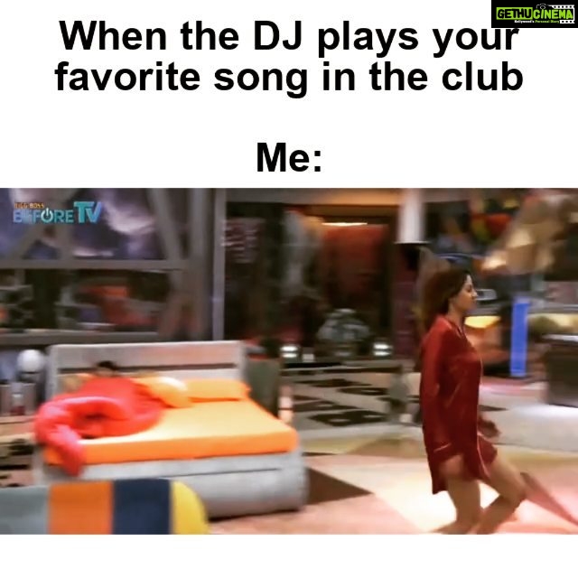 Nikki Tamboli Instagram - Hello witty Wednesday! #NikkiTamboli's cheerful dancing wooing everyone and how! 🤩 Tag your club buddies you miss dancing with during lockdown. . . @colorstv @endemolshineind @vootselect #TeamNikki #BombshellNikki #AamchiMulgi #Tamboli #MaharashtraChiShaan #NaughtyNikki #BiggBoss #BiggBoss14 #BB14 #NikkiInBB14