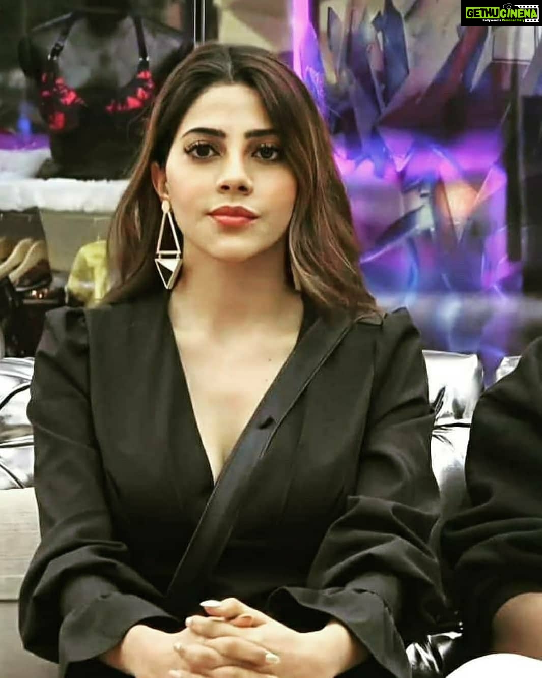 Nikki Tamboli Instagram - Beauty in black, #NikkiTamboli breaking the hotness meter in the Bigg Boss house🔥🔥 Outfit by :@amorecoutureofficial @happyAmorian Earrings : @trinketzbycynthia @vblitzcommunications Stylist by : @MahimaGoyalJalan @colorstv @endemolshineind @vootselect #TeamNikki #BombshellNikki #AamchiMulgi #MaharashtraChiShaan #NaughtyNikki #biggboss #BiggBoss14 #bb14 #NikkiInBB14 #Nikkians