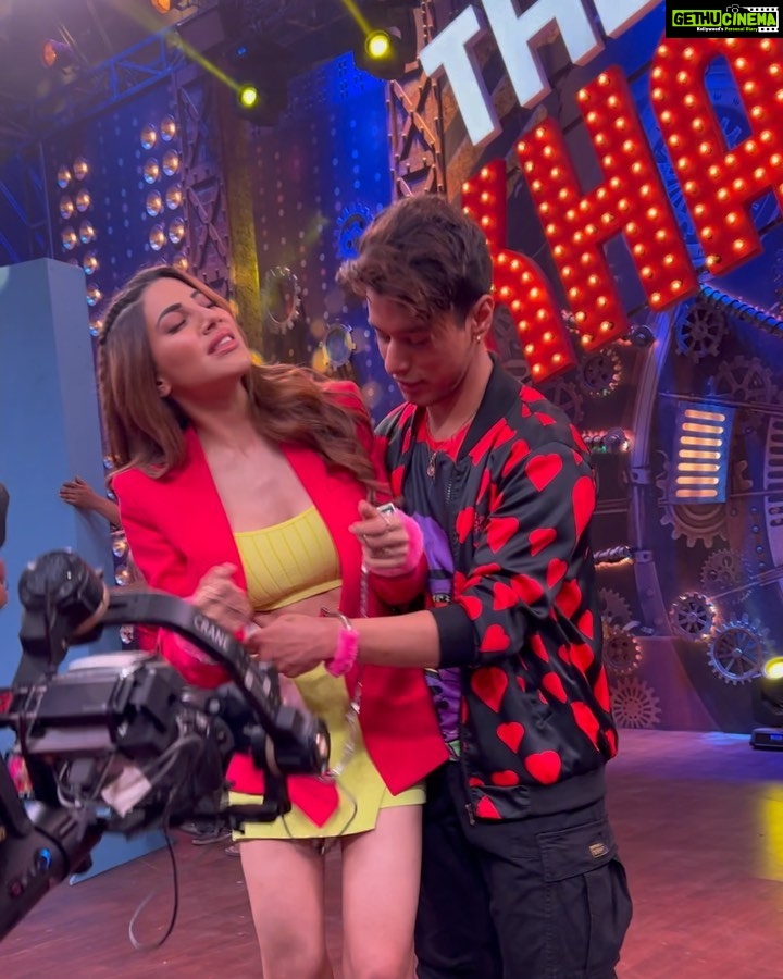 Nikki Tamboli Instagram - And TheKhatraKhatrashow comes to an end . A show that made me laugh and cry at the same time. A show that’s going to be etched in my happy memories forever. The masti on the sets , the happy fun banter with Bharti & Harsh , the super enthusiastic yet entertaining games everything was worth a while. It’s an emotional moment for me as it’s time to bid adieu to a show so close to my heart. Thankyou for making me a part of it. Only love & Gratitude 🙏🏻 😇❤️ #thekhatrakhatrashow