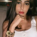 Nikki Tamboli Instagram - Heartbroken over a love that didn’t even exist. Mumbai Traffic