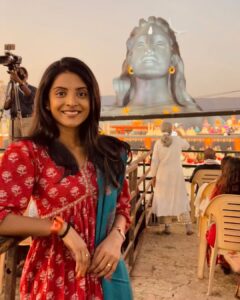 Nivedhithaa Sathish Instagram - 1.03.2022 #MahaShivratri 💫