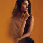Nivedhithaa Sathish Instagram - Isssa vibe 👾☄️ Shot by - @prachuprashanth Stylist - @navadevi.rajkumar Makeup - @makeupbywanshazia Hair - @mythrayeehairandmakeup