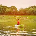 Nivedhithaa Sathish Instagram - Row, row, row your boat Gently down the stream Merrily merrily, merrily, merrily Life is but a dream… ♥️ #Kayaking 🤙🏻 Chennai, India