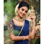 Nivedhithaa Sathish Instagram - @anjushankarofficial 💙 Shot by @sarancapture Mua - @artistrybyolivia Hair - @hairstylistkumar Jewelry - @aaranyarentaljewellery