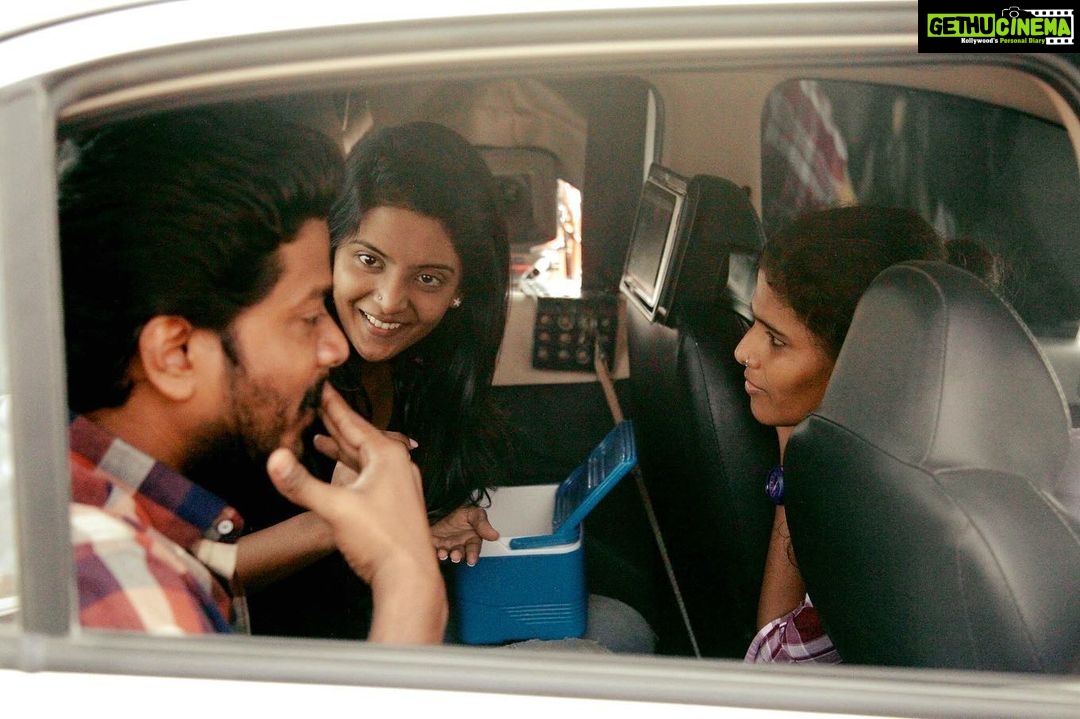 Nivedhithaa Sathish Instagram - Always dreamt more for you than I’ve for myself. That’s how much you’ve filled all the space. Words won’t suffice to explain what you’ve done to me. Infact love feels so underrated right now. You’ve whole of my Heart Hali! You know everything I want you to know. Happy Birthday @halithashameem! Can’t wait to celebrate everything that you’re going to achieve! I love you ❤️🤗 #sillukaruppatti #sillukarupatti #halithashameem