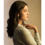 Nivedhithaa Sathish Instagram - Who said serious can’t be fun? 😉 Shot by - @aj_ajay_kumar Makeup - @abhiramisivakumar #NivedhithaaSathish
