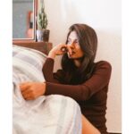 Nivedhithaa Sathish Instagram - Woke up like this 😛 P.S. Odane Questions kekadhinga, Chumma caption dhan! #NivedhithaaSathish