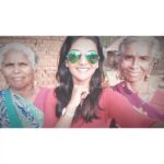 Nivedhithaa Sathish Instagram - Meet the cool kezhavi’s with 8 grams on both of their 👂👂 #SethumAayiramPon Mudukulattur, Tamil Nadu, India