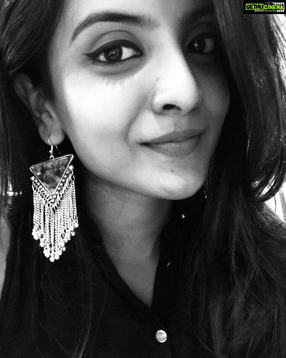 Nivedhithaa Sathish Instagram - 🙈 Thank you @anikalankaa! You guys are amazing ♥️